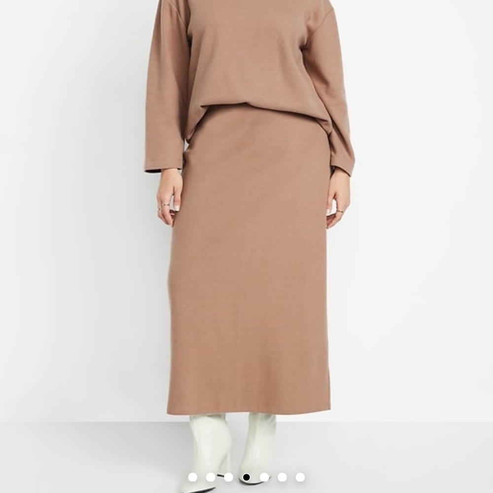 Cozy Knit Midi Skirt